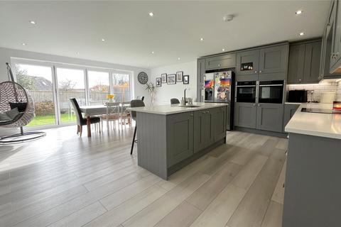 Manning Avenue, Highcliffe, Christchurch, Dorset, BH23