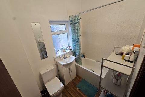 5 bedroom end of terrace house for sale, Claremont Road, Manchester, M14