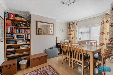 3 bedroom semi-detached house for sale, Devonshire Road, London, NW7