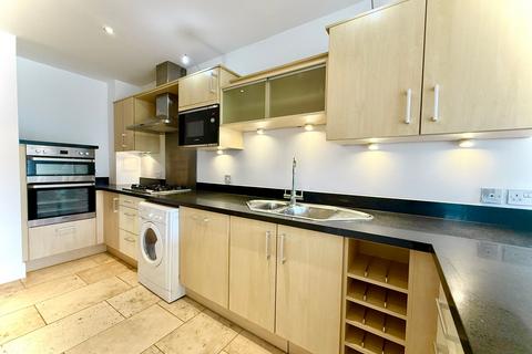 undefined, 18 Grove Hill House
