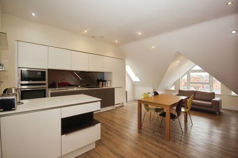 2 bedroom flat for sale, Clarendon Avenue, Leamington Spa, Warwickshire, CV32