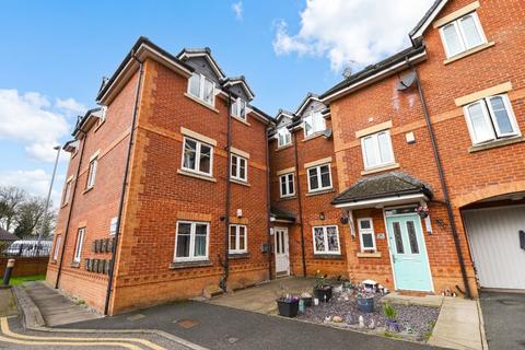 2 bedroom flat for sale - Verdant Lane, Eccles, M30