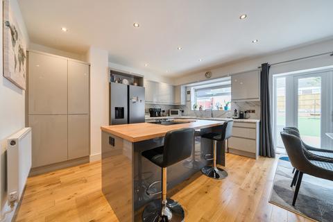 4 bedroom bungalow for sale, Vernon Close, Orpington BR5