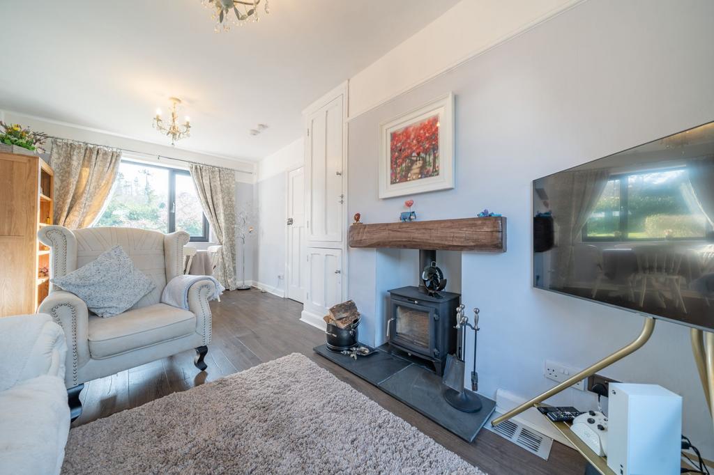 Living/dining room