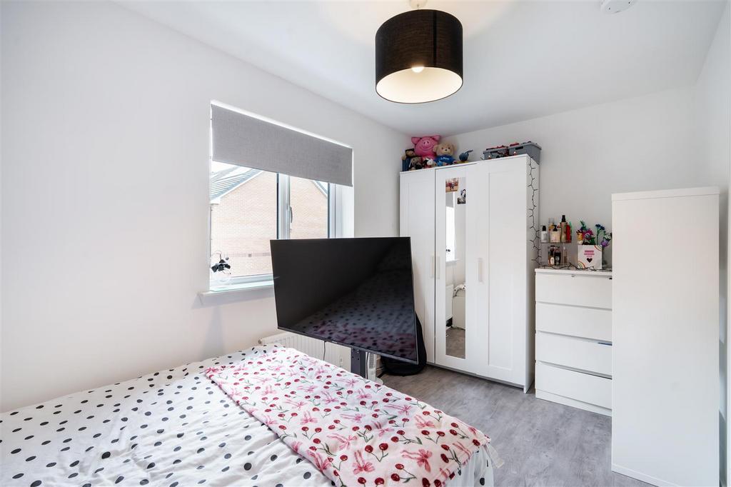 Bedroom1.2.jpg