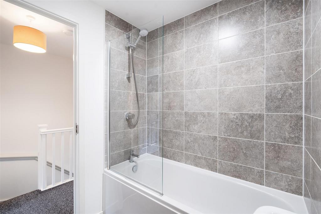 Bathroom2.jpg