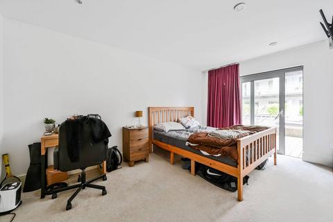 2 bedroom flat to rent, Royal Carriage Mews, Woolwich, London, SE18