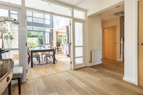 4 bedroom terraced house for sale, St. Nicholas Green, Newhall