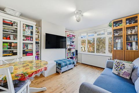 undefined, Martin Way, Morden SM4
