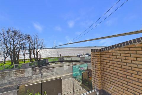 4 bedroom townhouse for sale, Cliff Road, Hessle