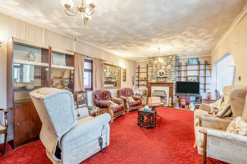 3 bedroom detached house for sale, The Greenlands, Magor, Caldicot, West End