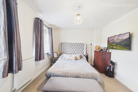 3 bedroom end of terrace house for sale, Turnpike Close, St. Ives PE27