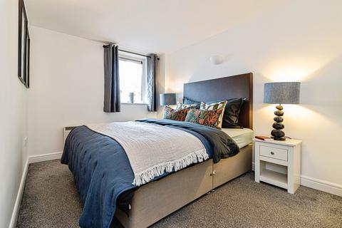 1 bedroom apartment for sale, Whitworth Street West, Manchester M1