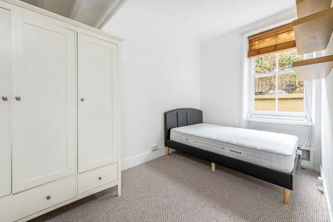2 bedroom flat to rent, Fulham Road, London, SW6
