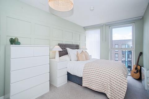 1 bedroom apartment for sale, Ottinger Close, Salford M50