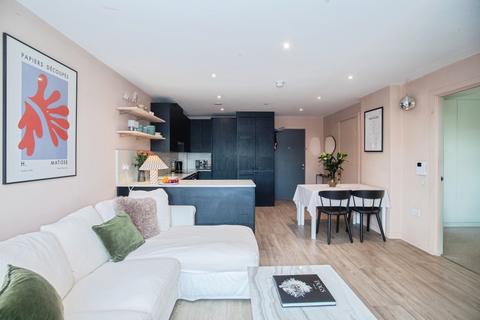 1 bedroom apartment for sale, Ottinger Close, Salford M50