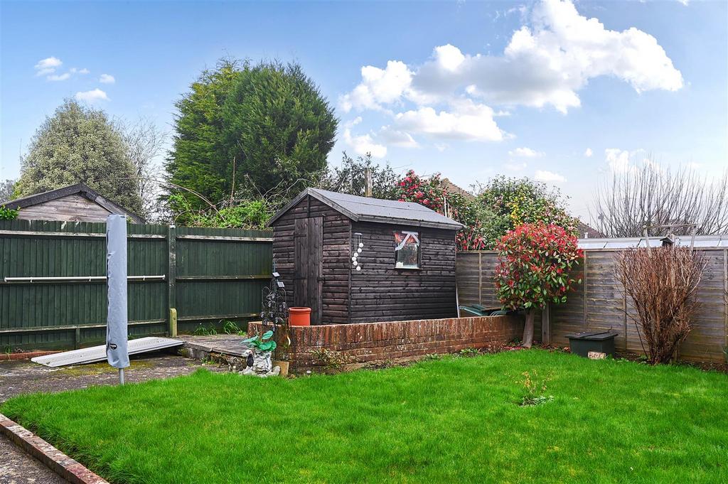 10 DANECOURT CLOSE - TN394 AR (16).jpg