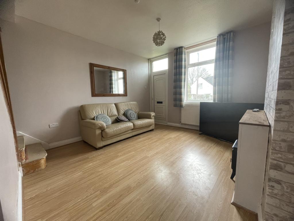 Further Lounge
