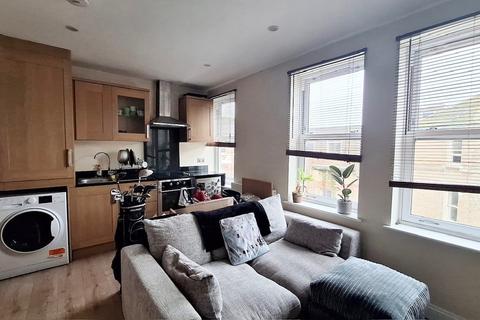1 bedroom flat to rent, Lancaster Court, Bournemouth, BH2