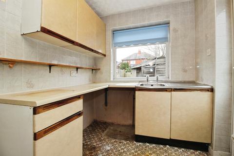 3 bedroom semi-detached house for sale, Wensley Drive, Leeds