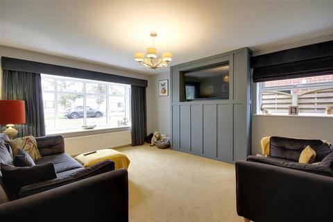 undefined, Chantreys Drive, Elloughton