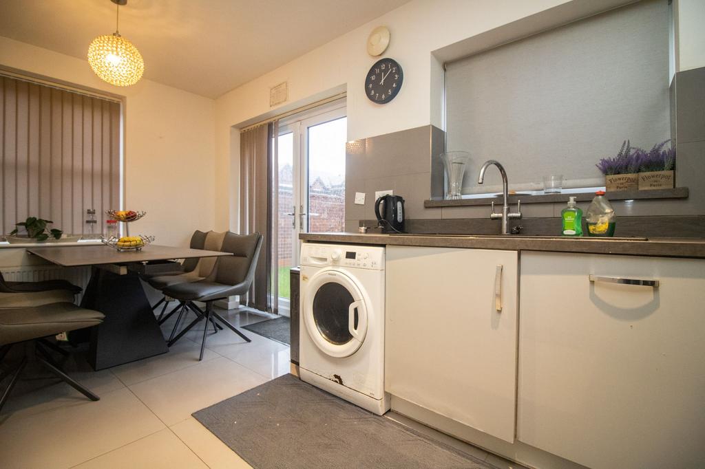 Kitchen/dining room