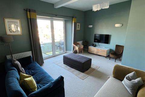 2 bedroom property to rent, Crowthers Hill, Dartmouth