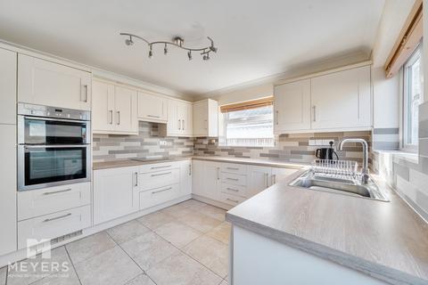 3 bedroom bungalow for sale, Ferndown BH22