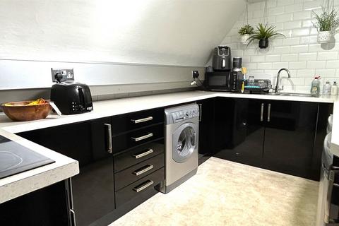 1 bedroom apartment for sale, 68 Wake Green Road, Birmingham B13