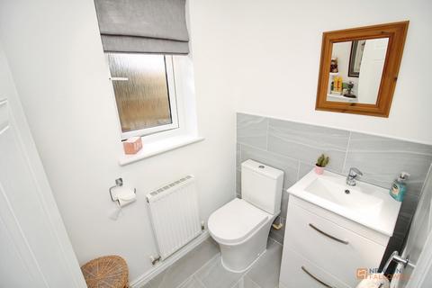 4 bedroom detached house for sale, Lilac Way, East Goscote, LE7