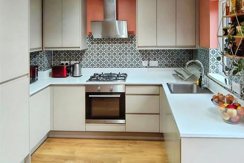 undefined, Pear Close, London SE14
