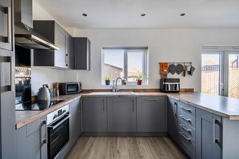 3 bedroom semi-detached house for sale, Craydon Grove, Somerset BS14