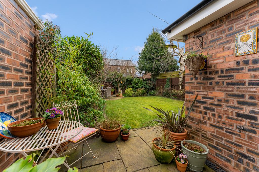 3 WALTON HEATH ROAD-34.jpg