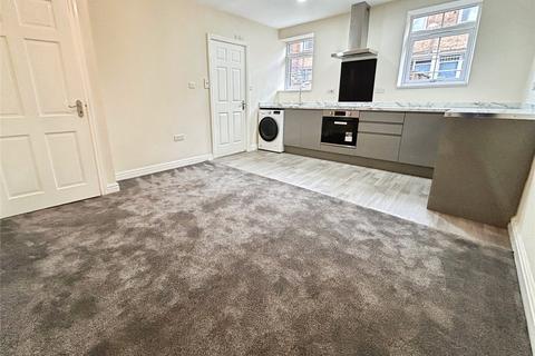 Studio to rent, Albion Walk, Cheltenham, Gloucestershire, GL50