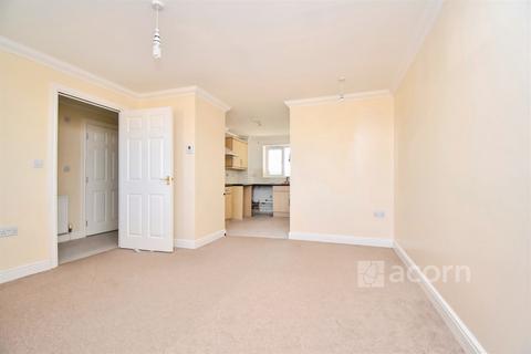 2 bedroom flat to rent, Pier Road Erith DA8