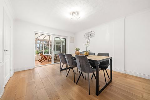 undefined, Oaktree Way, Berkshire GU47