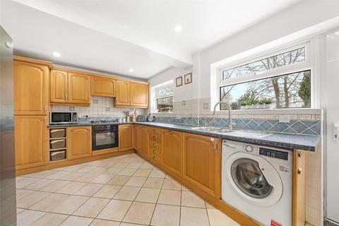 undefined, Oaktree Way, Berkshire GU47