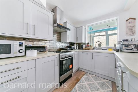 3 bedroom end of terrace house for sale, Tamworth Lane, Mitcham