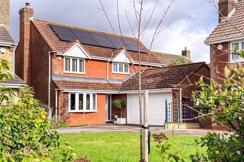 4 bedroom detached house for sale, Ellingham Road, Barton On Sea, New Milton, Hampshire, BH25
