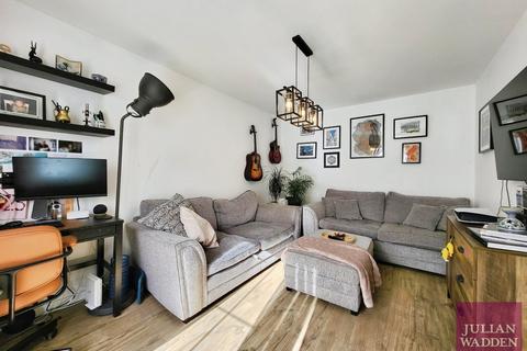 3 bedroom semi-detached house for sale, Brigadier Road, Brinnington, Stockport, SK5