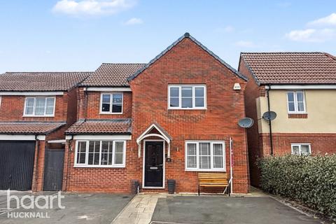 4 bedroom detached house for sale, Defiant Close, Nottingham