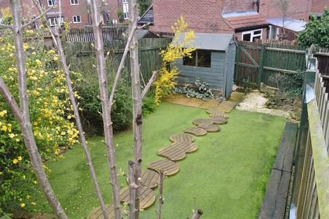 2 bedroom terraced house to rent, Chesterton Drive, Leamington Spa