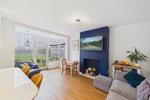 undefined, West End Road, Cottingham