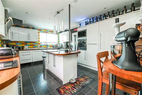 3 bedroom bungalow for sale, Barton Drive, Barton on Sea, New Milton, Hampshire, BH25