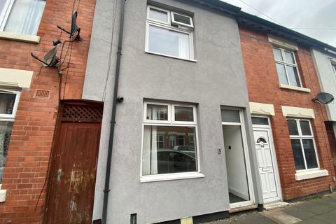 2 bedroom terraced house for sale, Leicester LE5