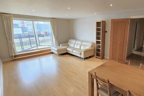 2 bedroom apartment to rent, Jamestown Way, London E14