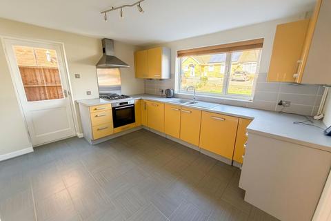 3 bedroom semi-detached house for sale, Glebe Way, Ashford TN24