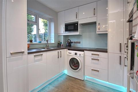 3 bedroom end of terrace house for sale, Oakfield, Woking GU21