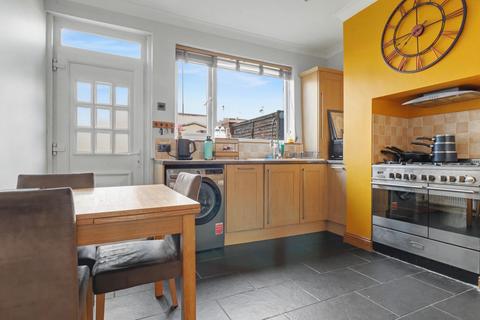 2 bedroom terraced house for sale, Ryecroft Street, Ossett, West Yorkshire, WF5