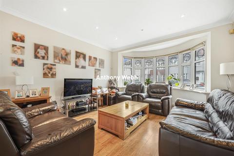 undefined, Mayfair Gardens, Tottenham, N17
